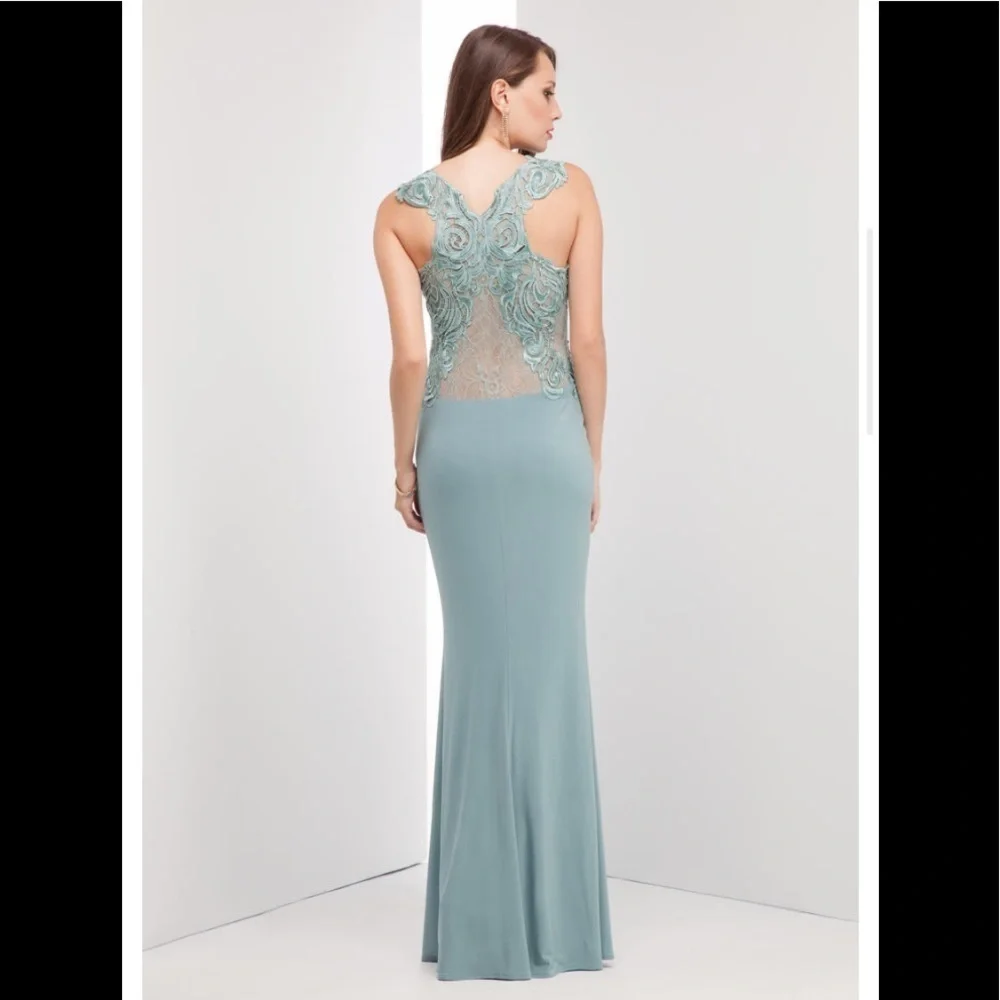 Mignon Sexy Lace White Nude Formal Dress - Picture 5 of 16